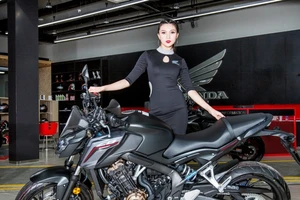 Honda chính thức phân phối xe mô tô chính hãng: Sốc