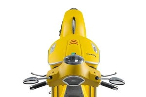 Cá tính hơn với Vespa GTS Super Sport iGet 125cc