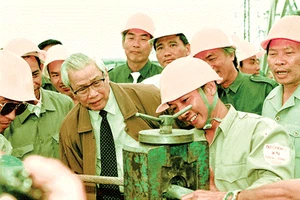 Bài 1: Hệ thống truyền tải điện 500 kV: Quyết định sống còn