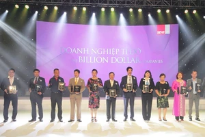 Vinamilk lọt vào “Top 300 doanh nghiệp hàng đầu châu Á”