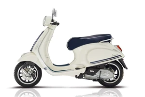 Phiên bản Vespa Primavera Yacht Club: Phong cách du thuyền