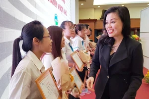 VWS trao 20 học bổng cho sinh viên ĐHQG TP.HCM