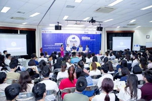 Đồng hành diễn đàn tiếng nói trẻ vì phát triển bền vững