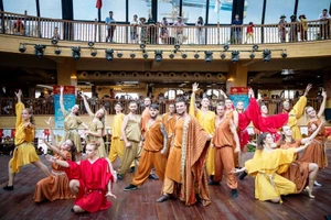 Ba minishow đặc sắc nhất trong Vũ hội Ánh Dương ở Bà Nà