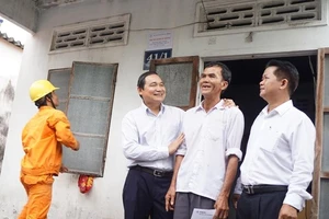 Tổng Công ty Điện lực miền Nam “đền ơn đáp nghĩa” dịp 27-7