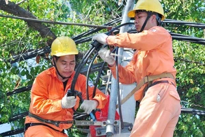 Thị trường bán lẻ điện: Kinh nghiệm từ Singapore