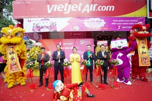 Khai trương dịch vụ chuyển phát siêu tốc kết nối SWIFT247