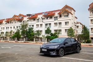 Sắm xe Toyota, rinh lộc về nhà
