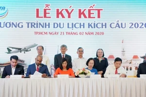Vietjet và Hiệp hội Du lịch TP.HCM ký hợp tác về du lịch