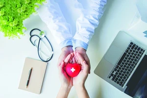 Ra mắt sản phẩm bảo hiểm sức khỏe 'PRU - Hành trang vui khỏe'