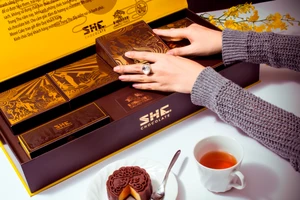 SHEChocolate Moon Cake, cơn sốt quà tặng của doanh nhân