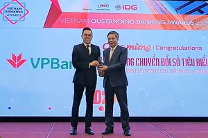 VPBank nhận giải thưởng “Ngân hàng chuyển đổi số tiêu biểu”
