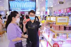 Mỹ phẩm hàng TOP giảm kịch trần ở AB Beauty World Lũy Bán Bích