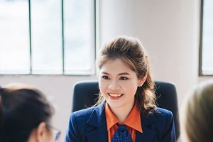 “Bảo hiểm trao tay – Hoàn tiền đón lộc” với Sacombank