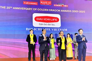 Dai-ichi Life Việt Nam lần thứ 12 nhận giải thưởng Rồng Vàng