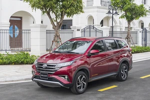Tăng tiện nghi và ưu đãi lớn khi mua xe Toyota Rush