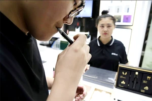 Thuốc lá thế hệ mới không còn bị buông lỏng tại Trung Quốc