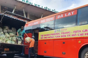 FUTA được Chủ tịch nước trao tặng Huân chương Lao động hạng Ba