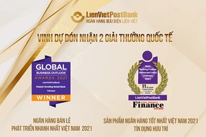 LienVietPostBank vinh dự nhận hai giải thưởng quốc tế uy tín