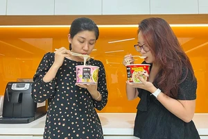 Dân văn phòng ‘phát sốt’ với bộ bữa sáng 7 món của CHIN-SU