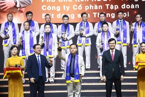 CEO Thắng Lợi Group nhận giải thưởng Sao Đỏ năm 2022