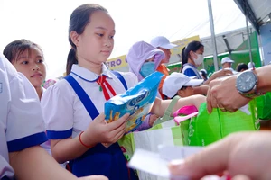 Sữa Cô Gái Hà Lan hưởng ứng Ngày Môi trường thế giới tại Bình Dương