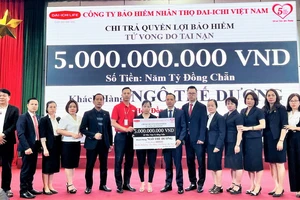 Dai-ichi Life Việt Nam chi trả 5 tỷ đồng cho khách hàng ở Bắc Ninh