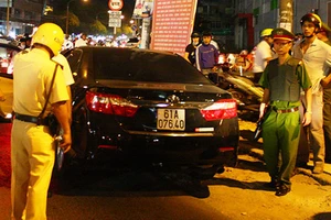 Tài xế hành hung một phụ nữ trên phố