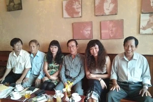 Tác giả “Lời tình buồn” qua đời