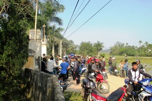 Huy động cảnh sát bảo vệ hai kẻ chộm chó