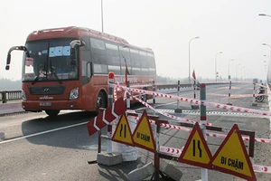 Phú Yên: Cầu Đà Rằng bị sự cố phải hạn chế lưu thông