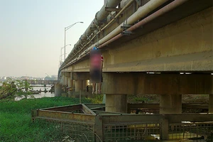 Phát hiện nam thanh niên chết trong tư thế treo cổ