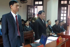 Gia đình ông Đoàn Văn Vươn yêu cầu hủy án sơ thẩm