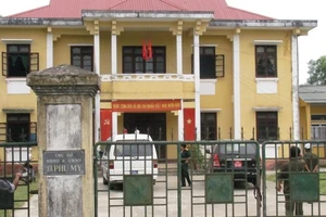 Chủ tịch UBND xã tự tử tại nhà riêng