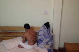 Phá điểm ăn chơi thác loạn dành cho đại gia ở trung tâm TP