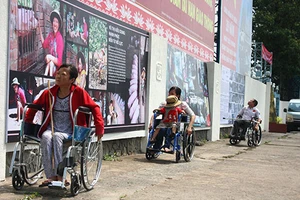 Hơn 200 người khuyết tật học nghề có việc làm