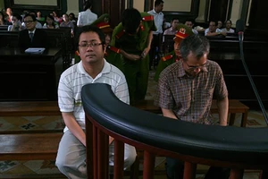 Giả mạo con tướng, lập công ty lưà đảo hàng chục tỉ đồng