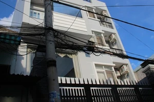 Đi chơi dịp lễ, tiệm chế tác vàng bị trộm 128 lượng vàng