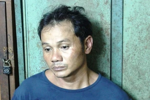 Trinh sát bắt nóng hai đối tượng trữ ma túy