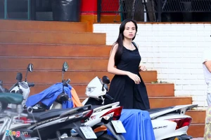 HH Diễm Hương bị bắt gặp diện váy giấu bụng bầu ra phố