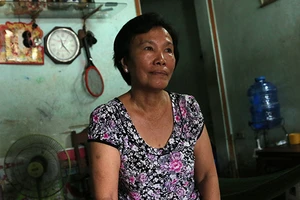 Sang Campuchia, bay Ấn Độ, chuyển Trung Quốc