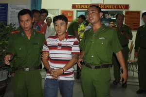 Mở quán nhậu quy tụ các 'anh chị' giang hồ