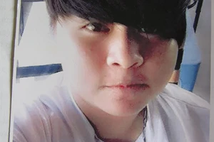 Truy bắt thiếu nữ cùng bạn khống chế mẹ cướp tài sản