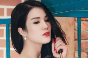 'Chân dài' Diệp Lâm Anh giằng co với cướp 