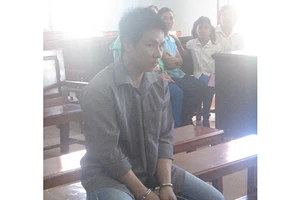 Đi tù vì hiếp dâm trẻ em, được đặc xá lại làm hại bé gái 9 tuổi