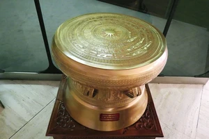 Trống đồng Việt Nam trong tòa nhà Liên Hợp Quốc ở Thụy Sĩ