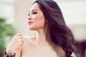 Những mỹ nhân một con 'trông mòn con mắt' của showbiz Việt