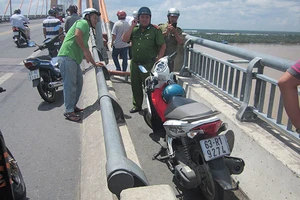 Thiếu nữ nhảy cầu Rạch Miễu tự vẫn