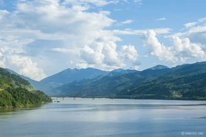 Mường Lay, nàng công chúa ngủ quên