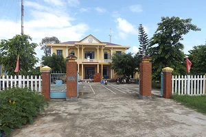 Cán bộ địa chính bỗng dưng 'biến mất' ?